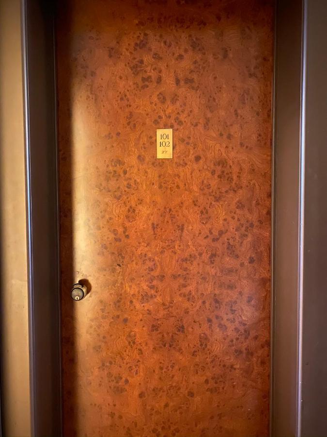 Hotel Verdi Boutique Hotel Парма Екстериор снимка