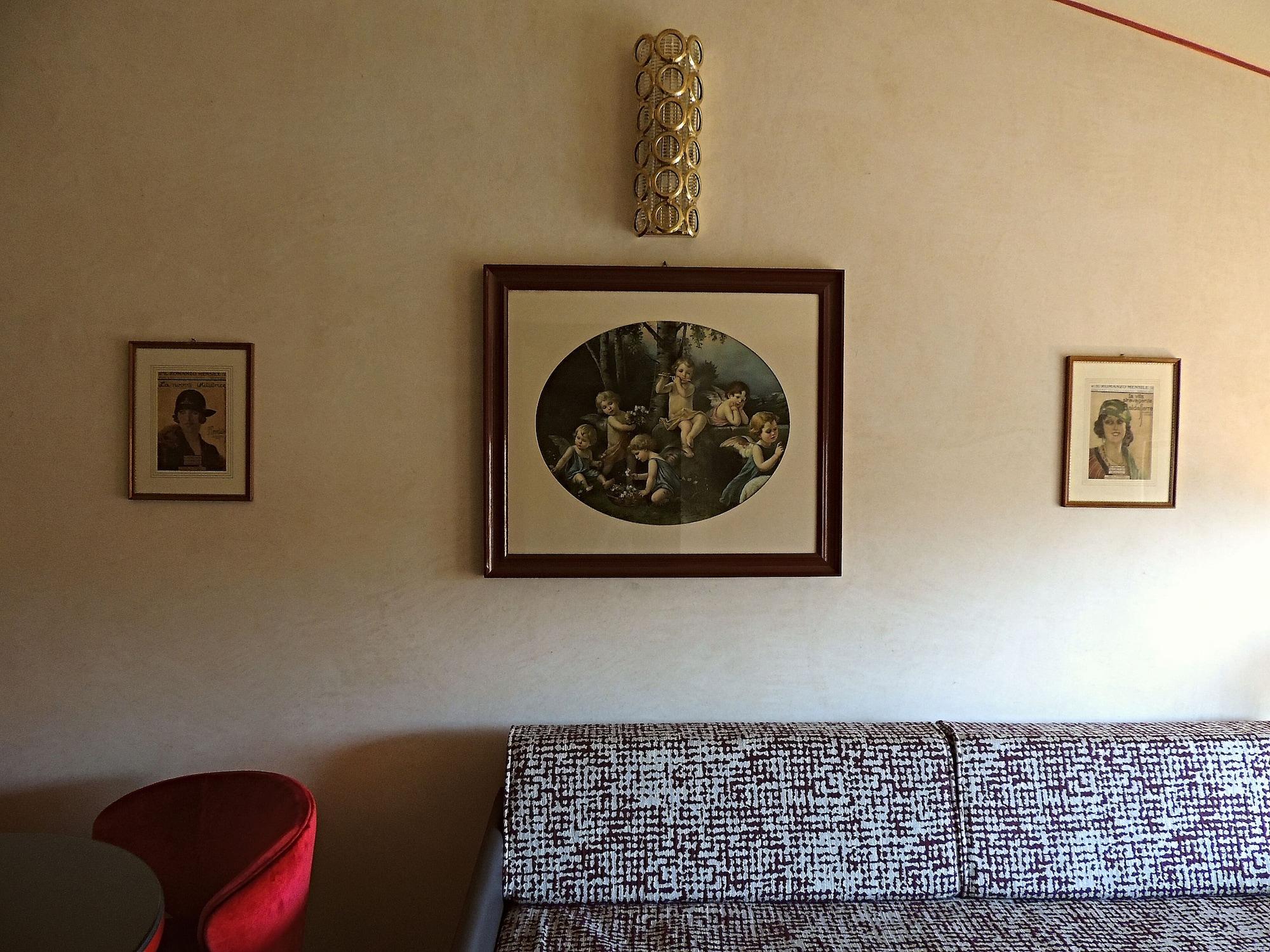 Hotel Verdi Boutique Hotel Парма Екстериор снимка