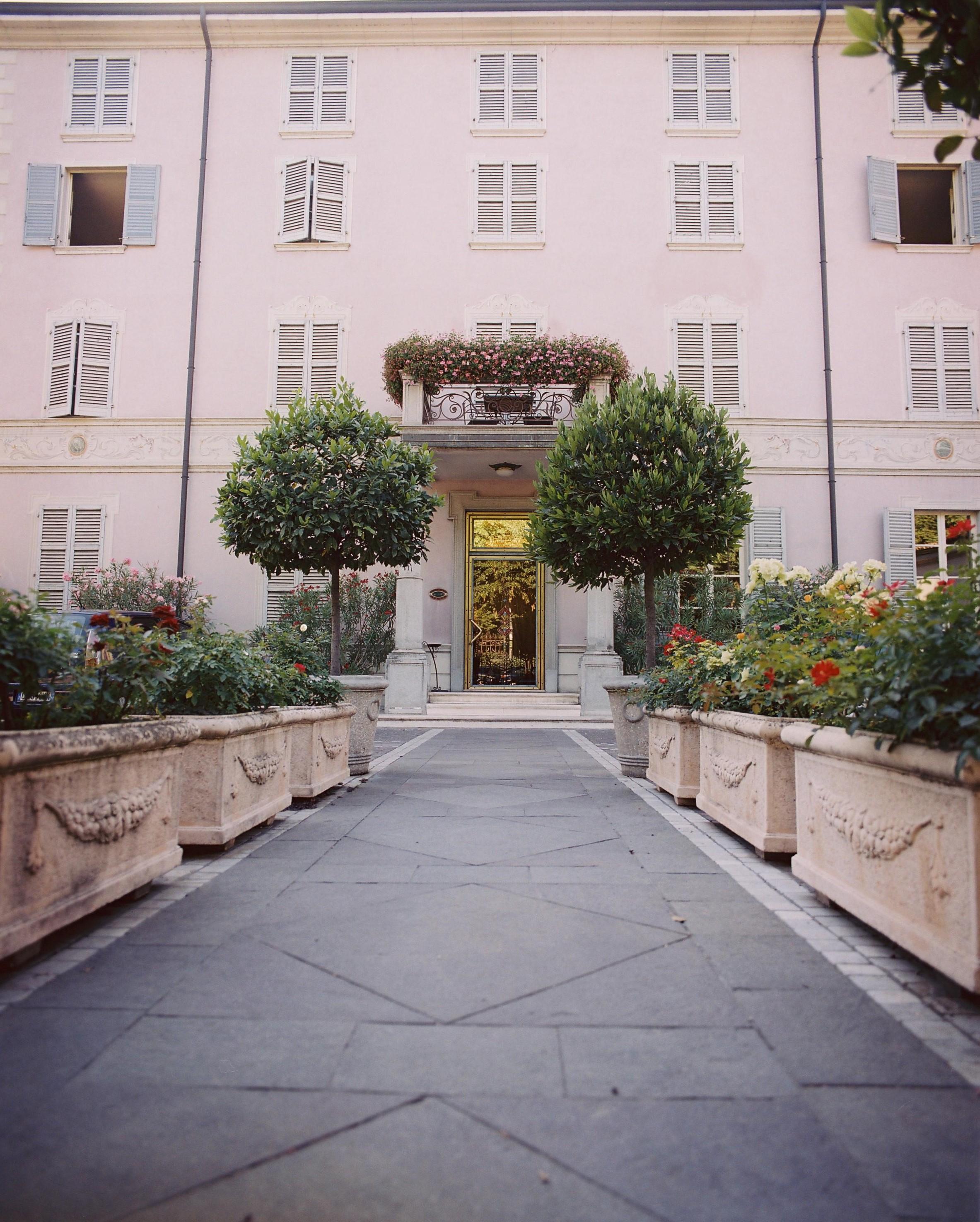 Hotel Verdi Boutique Hotel Парма Екстериор снимка